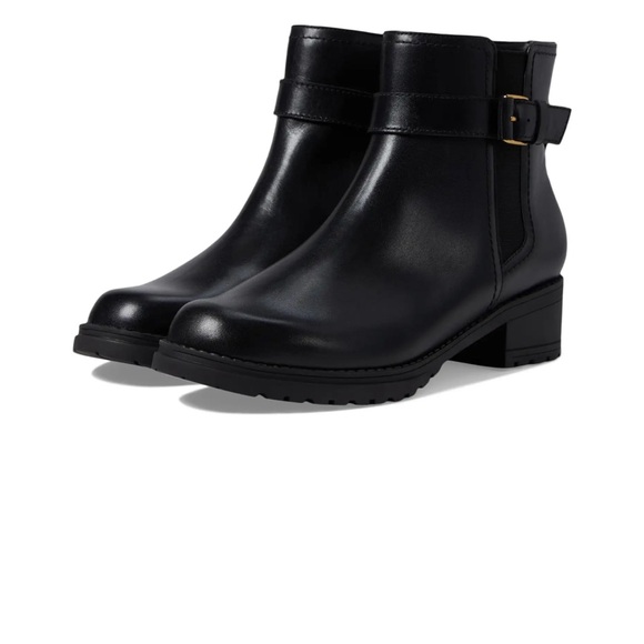 Cole Haan Women's Black Leather Ankle Boots. Size 6. Brand new still in box. - Picture 1 of 9
